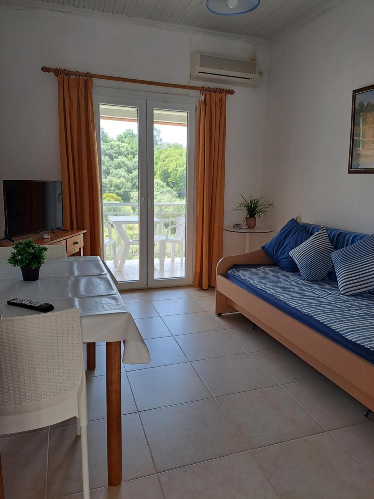 Evridiki Apartments Mesongí Eksteriør bilde